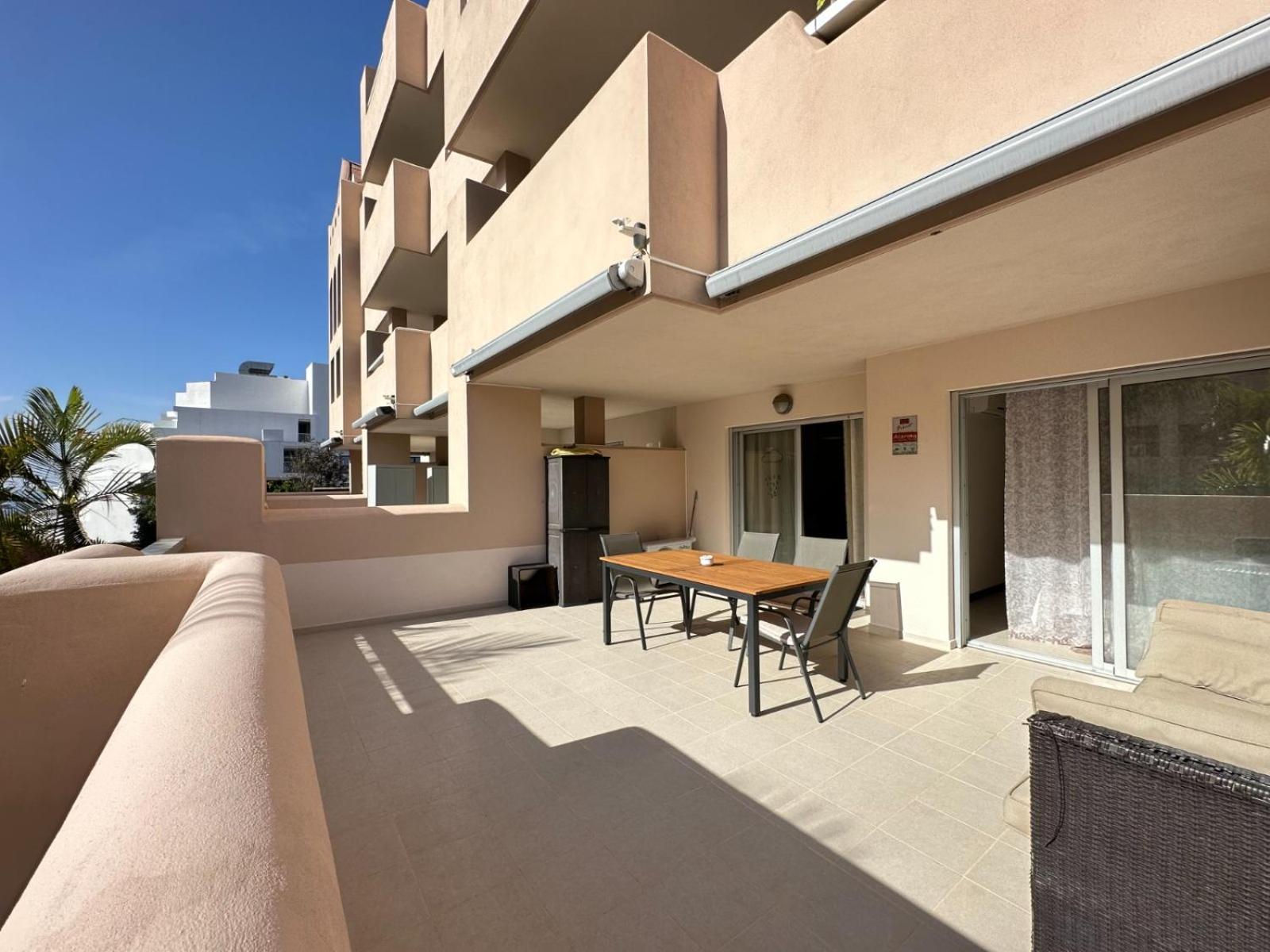 Cozy Apartment In Playa Paraiso Costa Adeje  Buitenkant foto