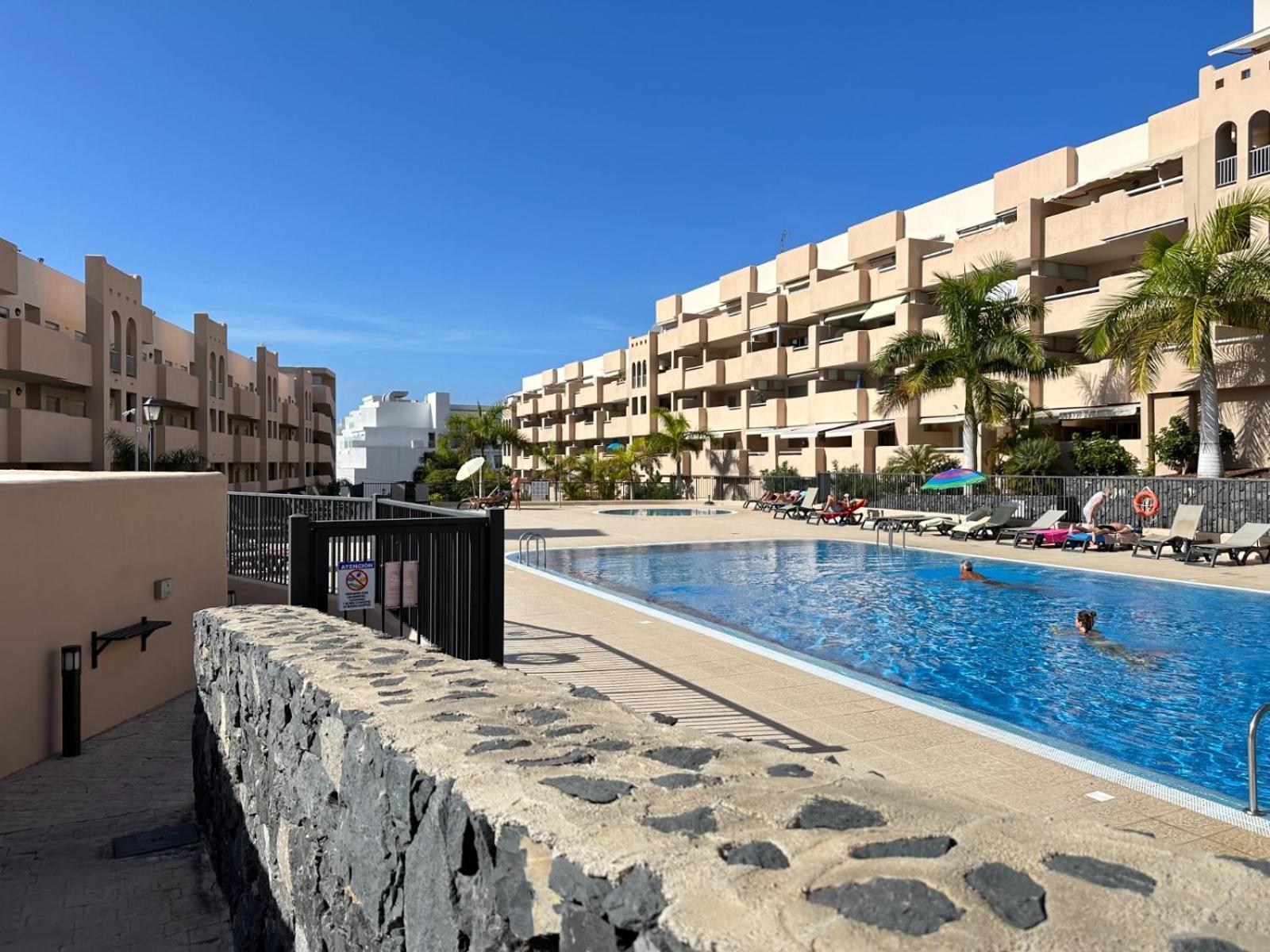 Cozy Apartment In Playa Paraiso Costa Adeje  Buitenkant foto