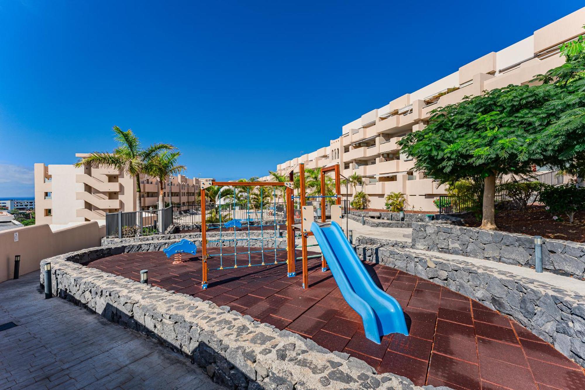 Cozy Apartment In Playa Paraiso Costa Adeje  Buitenkant foto