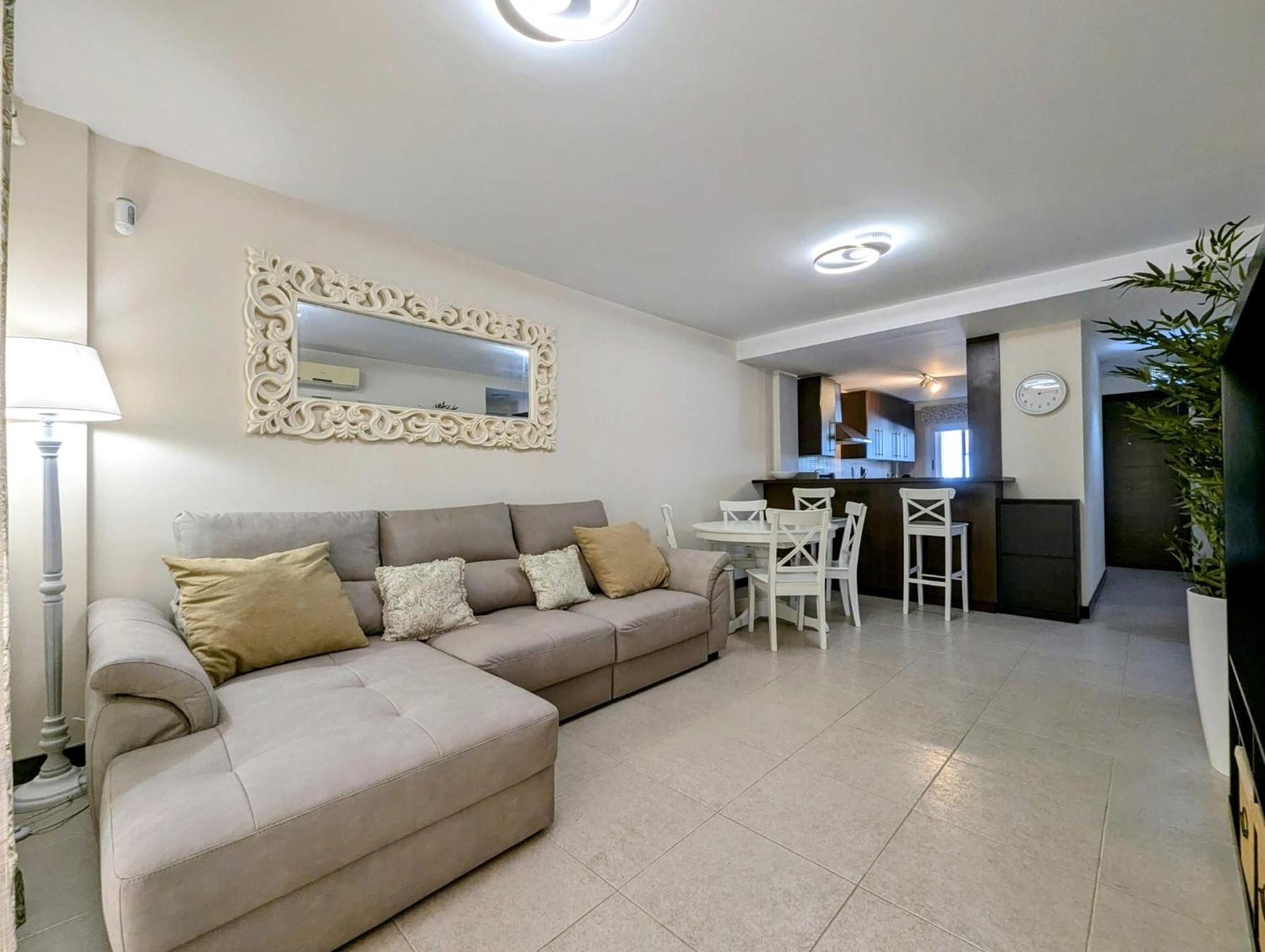 Cozy Apartment In Playa Paraiso Costa Adeje  Buitenkant foto